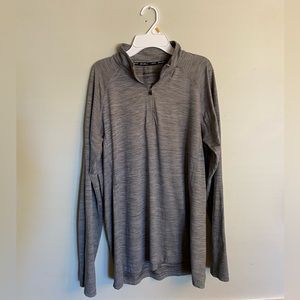 Light weight sweater, good for running